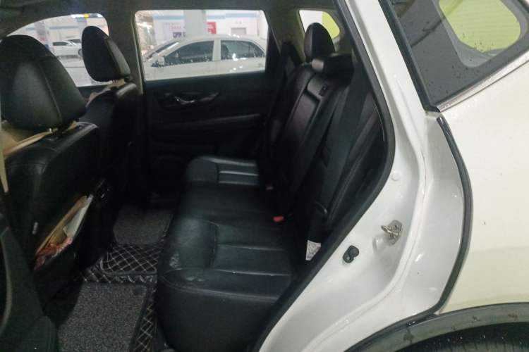Used Nissan X-Trail 2020 2.5L XL ITS CVT 4WD Deluxe Navigation Edition Left Rear Seat