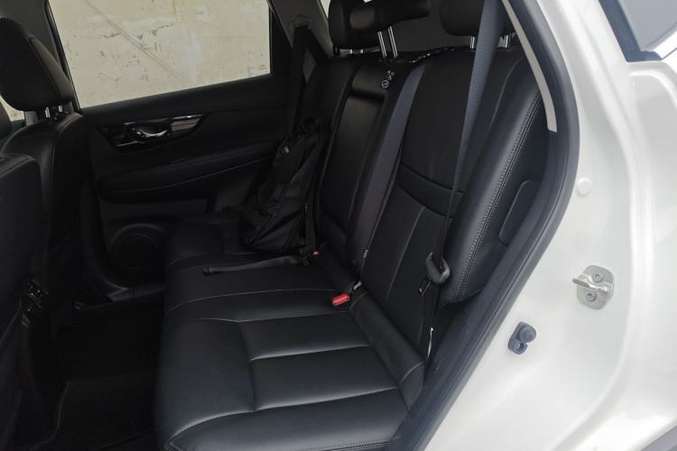 Used Nissan X-Trail 2020 2.0L XL Premium CVT 2WD SmartConnect Luxury Edition Left Rear Seat