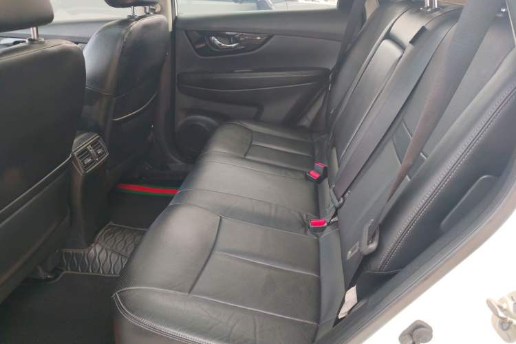 Used Nissan X-Trail 2020 2.0L XL ITS CVT 2WD SmartConnect Comfort Edition Left Rear Seat