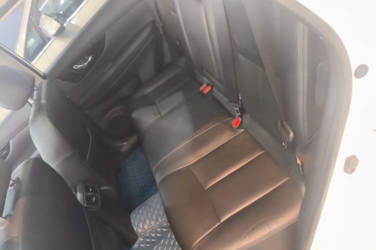 Used Nissan X-Trail 2020 2.0L XL ITS CVT 2WD SmartConnect Comfort Edition Left Rear Seat