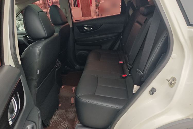 Used Nissan X-Trail 2020 2.0L XL ITS CVT 2WD SmartConnect Comfort Edition Left Rear Seat