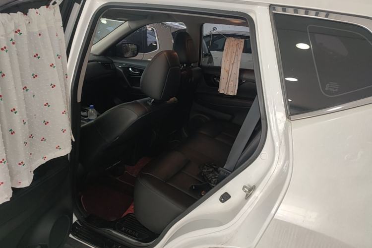 Used Nissan X-Trail 2020 2.0L XL Premium CVT 2WD SmartConnect Luxury Edition Left Rear Seat
