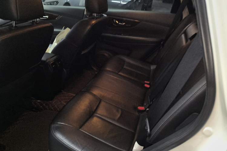 Used Nissan X-Trail 2020 2.0L XL ITS CVT 2WD SmartConnect Comfort Edition Left Rear Seat