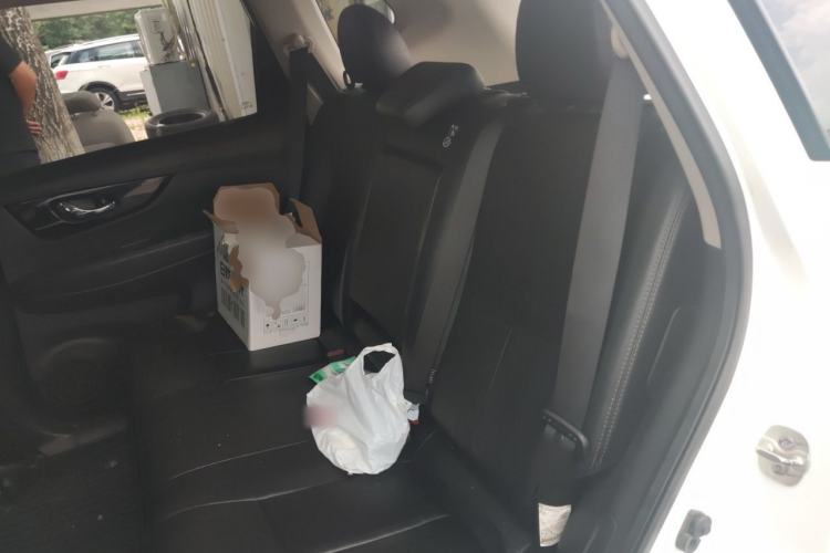 Used Nissan X-Trail 2020 2.0L XL ITS CVT 2WD SmartConnect Comfort Edition Left Rear Seat