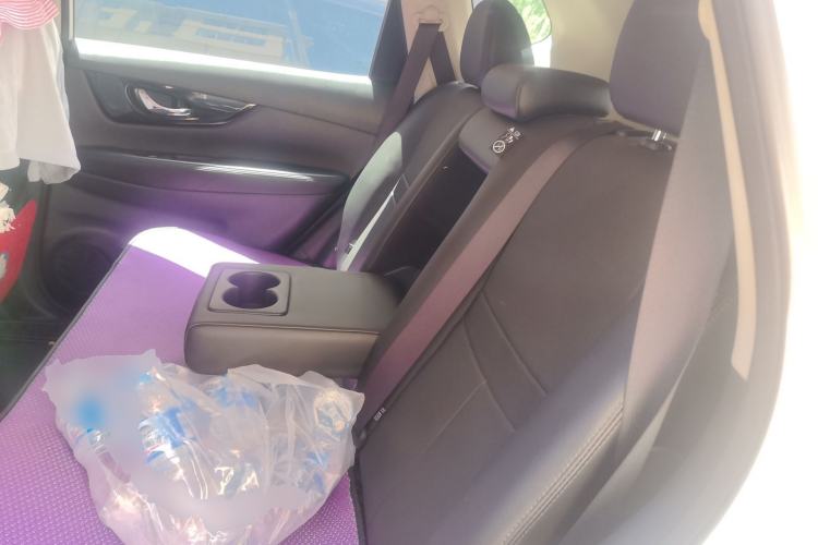 Used Nissan X-Trail 2020 2.0L XL ITS CVT 2WD SmartConnect Comfort Edition Left Rear Seat