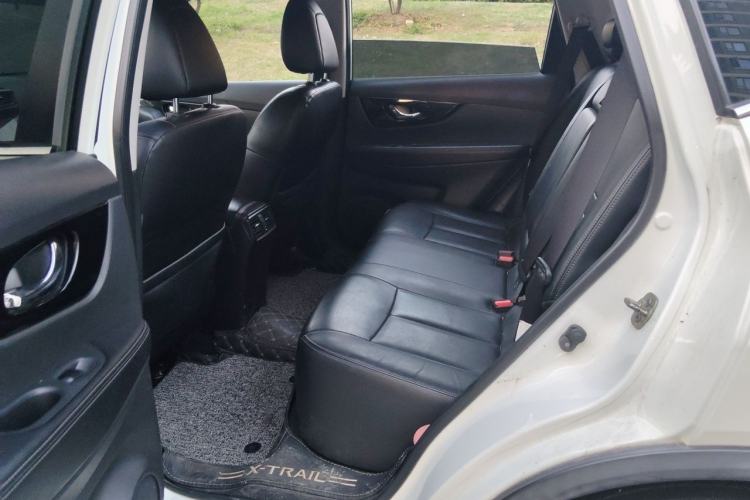 Used Nissan X-Trail 2020 2.0L XL ITS CVT 2WD SmartConnect Comfort Edition Left Rear Seat