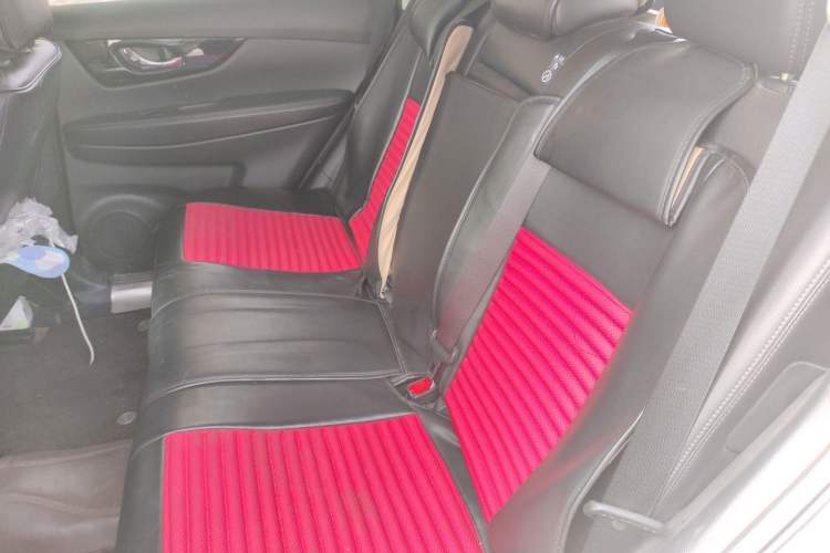 Used Nissan X-Trail 2020 2.0L XL ITS CVT 2WD SmartConnect Comfort Edition Left Rear Seat