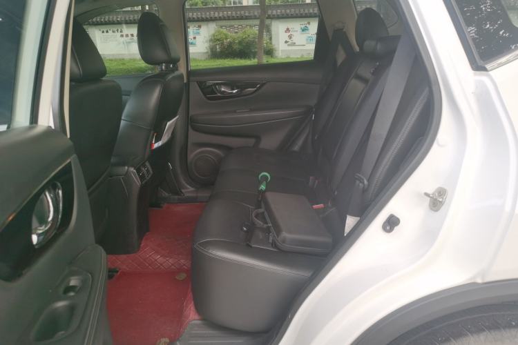 Used Nissan X-Trail 2020 2.0L XL ITS CVT 2WD SmartConnect Comfort Edition Left Rear Seat
