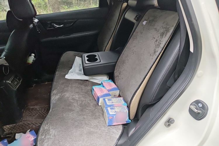 Used Nissan X-Trail 2020 2.0L XL ITS CVT 2WD SmartConnect Comfort Edition Left Rear Seat