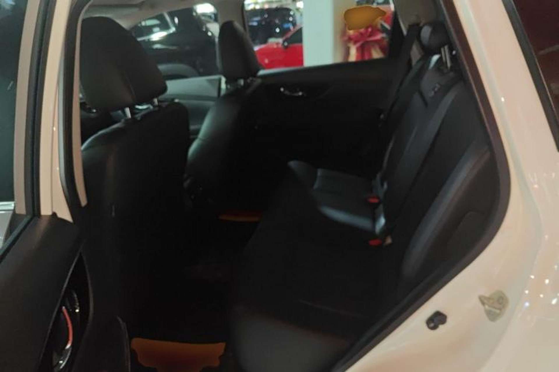 Used Nissan X-Trail 2020 2.0L XL ITS CVT 2WD SmartConnect Comfort Edition Left Rear Seat