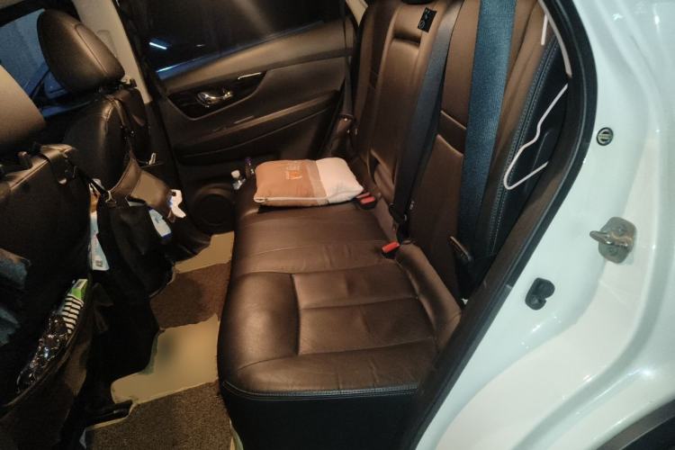 Used Nissan X-Trail 2020 2.0L XL ITS CVT 2WD SmartConnect Comfort Edition Left Rear Seat