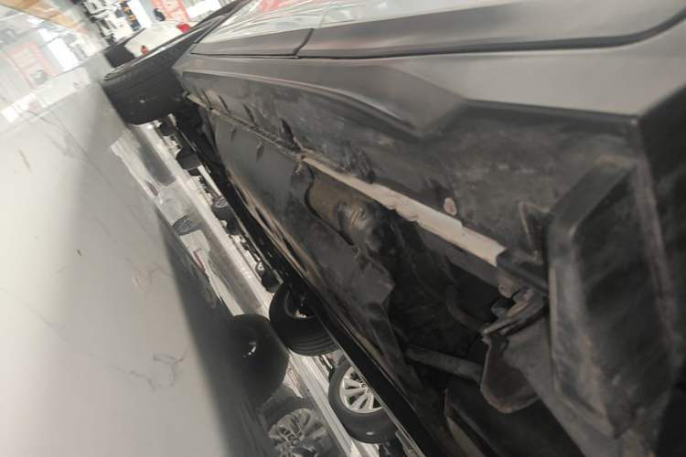 Used Nissan X-Trail 2020 2.0L XL Premium CVT 2WD SmartConnect Luxury Edition Left Side Sill