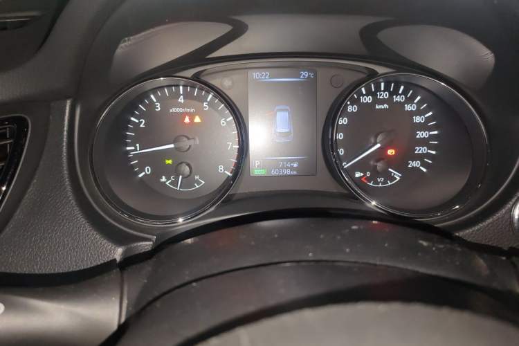 Used Nissan X-Trail 2020 2.0L XL Premium CVT 2WD SmartConnect Luxury Edition Odometer Close Up