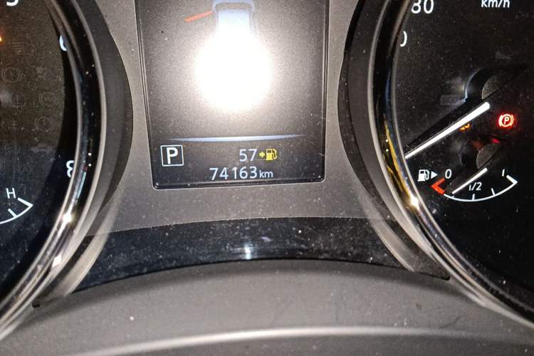 Used Nissan X-Trail 2020 2.0L XL Premium CVT 2WD SmartConnect Luxury Edition Odometer Close Up