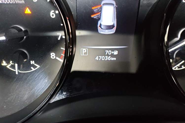 Used Nissan X-Trail 2020 2.0L XL ITS CVT 2WD SmartConnect Comfort Edition Odometer Close Up