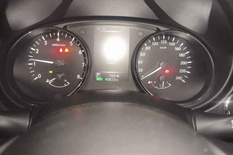 Used Nissan X-Trail 2020 2.5L XL ITS CVT 4WD Deluxe Navigation Edition Odometer Close Up