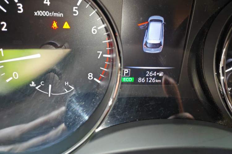 Used Nissan X-Trail 2020 2.5L XL ITS CVT 4WD Deluxe Navigation Edition Odometer Close Up