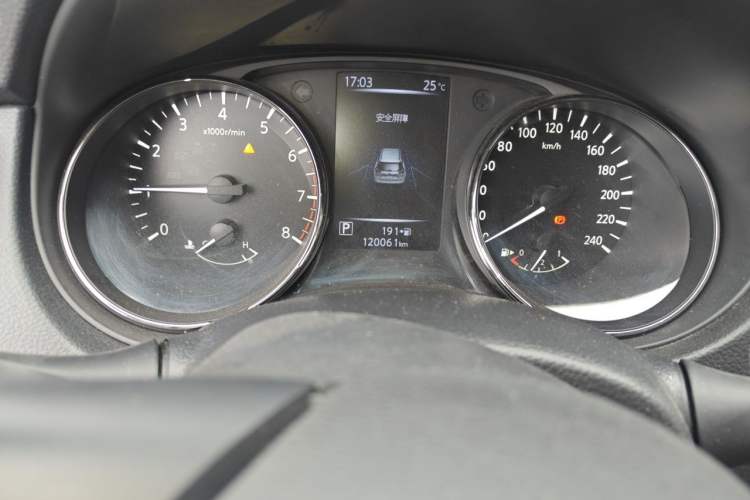 Used Nissan X-Trail 2020 2.0L XL Premium CVT 2WD SmartConnect Luxury Edition Odometer Close Up