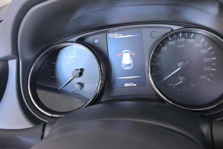 Used Nissan X-Trail 2020 2.5L XL ITS CVT 4WD Deluxe Navigation Edition Odometer Close Up