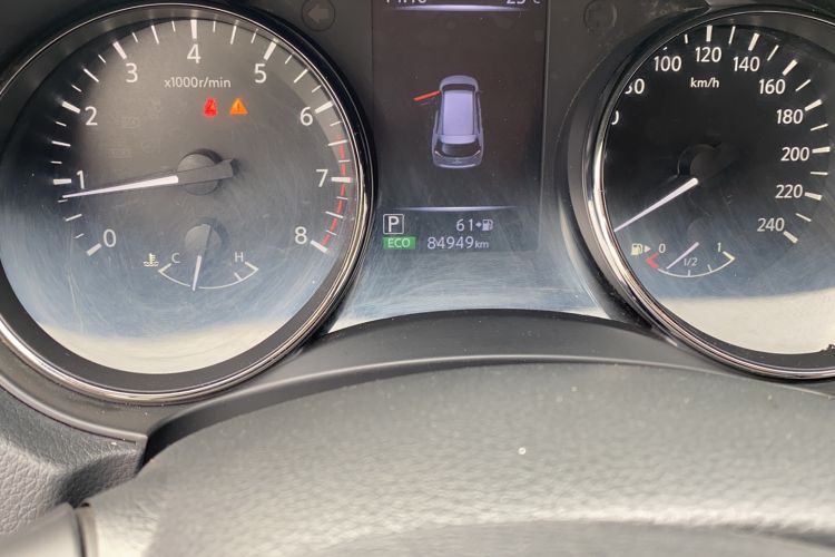 Used Nissan X-Trail 2020 2.0L XL ITS CVT 2WD SmartConnect Comfort Edition Odometer Close Up