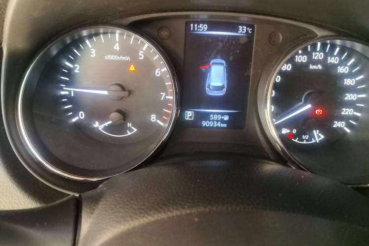 Used Nissan X-Trail 2020 2.0L XL ITS CVT 2WD SmartConnect Comfort Edition Odometer Close Up