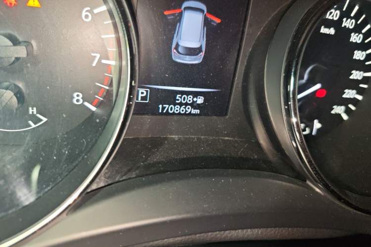 Used Nissan X-Trail 2020 2.0L XL ITS CVT 2WD SmartConnect Comfort Edition Odometer Close Up