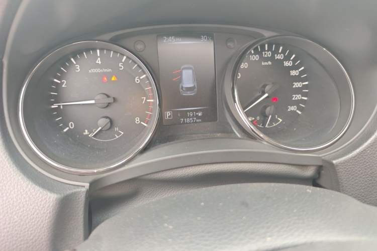 Used Nissan X-Trail 2020 2.0L XL ITS CVT 2WD SmartConnect Comfort Edition Odometer Close Up
