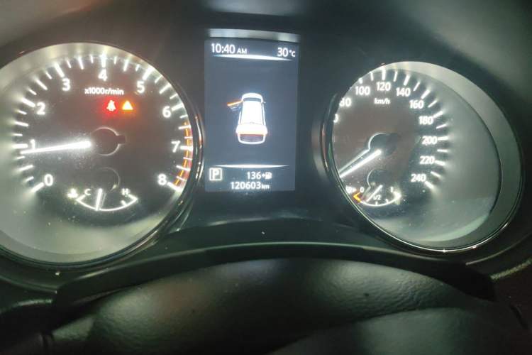 Used Nissan X-Trail 2020 2.0L XL ITS CVT 2WD SmartConnect Comfort Edition Odometer Close Up