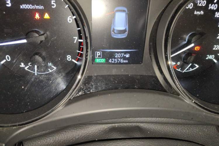 Used Nissan X-Trail 2020 2.0L XL ITS CVT 2WD SmartConnect Comfort Edition Odometer Close Up
