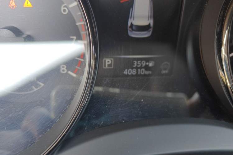 Used Nissan X-Trail 2020 2.5L XL ITS CVT 4WD Deluxe Navigation Edition Odometer Close Up