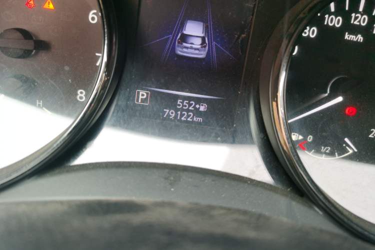 Used Nissan X-Trail 2020 2.0L XL ITS CVT 2WD SmartConnect Comfort Edition Odometer Close Up