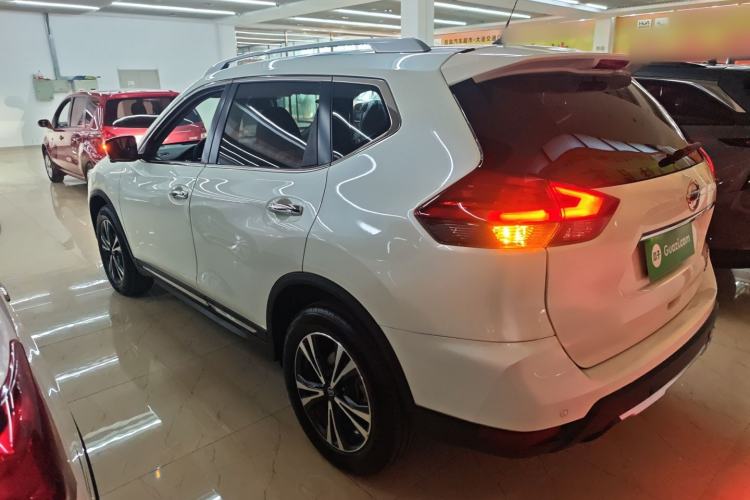 Used Nissan X-Trail 2020 2.5L XL ITS CVT 4WD Deluxe Navigation Edition Rear Left 45 Deg