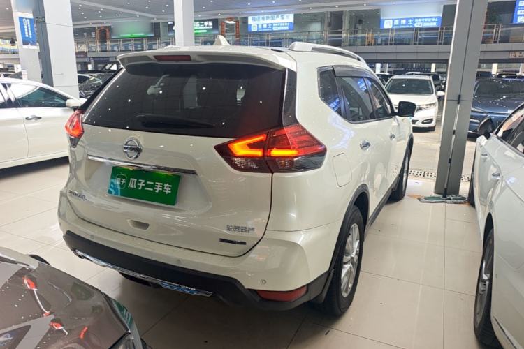 Used Nissan X-Trail 2020 2.0L XL ITS 3-Row CVT 2WD SmartConnect 7-Seater Comfort Edition Rear Right 45 Deg