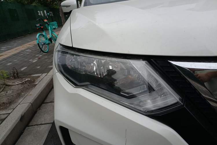 Used Nissan X-Trail 2020 2.0L XL ITS CVT 2WD SmartConnect Comfort Edition Right Front Headlight