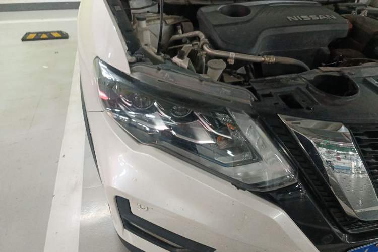 Used Nissan X-Trail 2020 2.5L XL ITS CVT 4WD Deluxe Navigation Edition Right Front Headlight