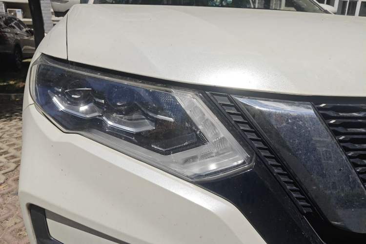 Used Nissan X-Trail 2020 2.0L XL Premium CVT 2WD SmartConnect Luxury Edition Right Front Headlight