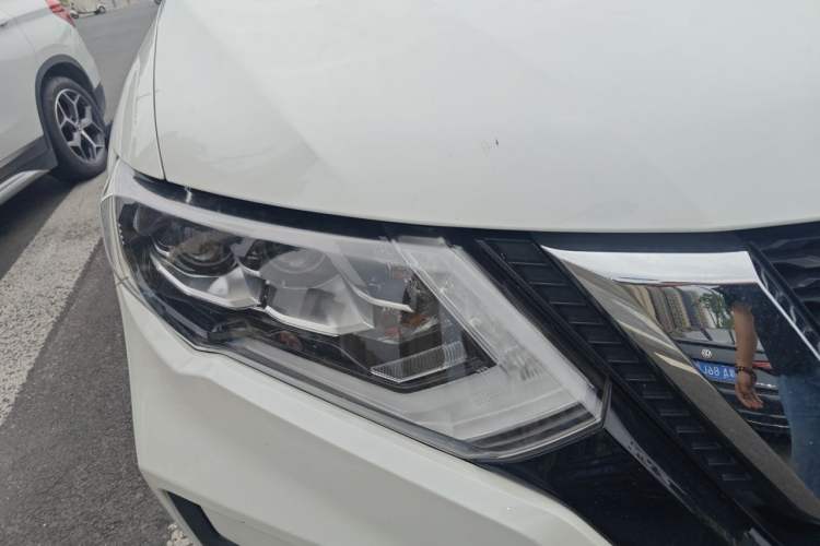 Used Nissan X-Trail 2020 2.0L XL Premium CVT 2WD SmartConnect Luxury Edition Right Front Headlight