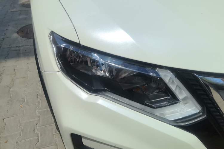 Used Nissan X-Trail 2020 2.0L XL ITS CVT 2WD SmartConnect Comfort Edition Right Front Headlight