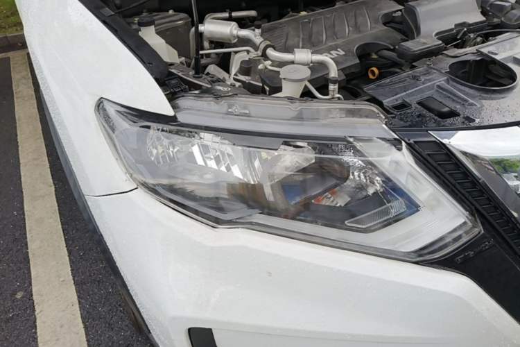 Used Nissan X-Trail 2020 2.0L XL ITS CVT 2WD SmartConnect Comfort Edition Right Front Headlight