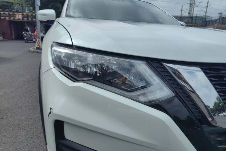 Used Nissan X-Trail 2020 2.0L XL ITS CVT 2WD SmartConnect Comfort Edition Right Front Headlight