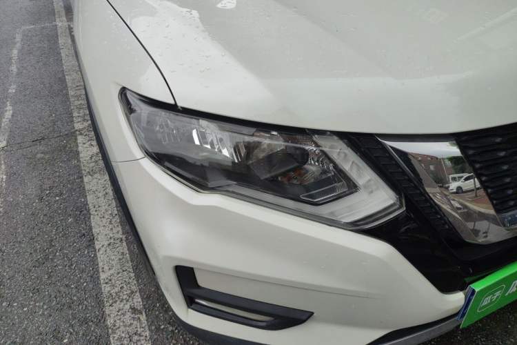 Used Nissan X-Trail 2020 2.0L XL ITS CVT 2WD SmartConnect Comfort Edition Right Front Headlight