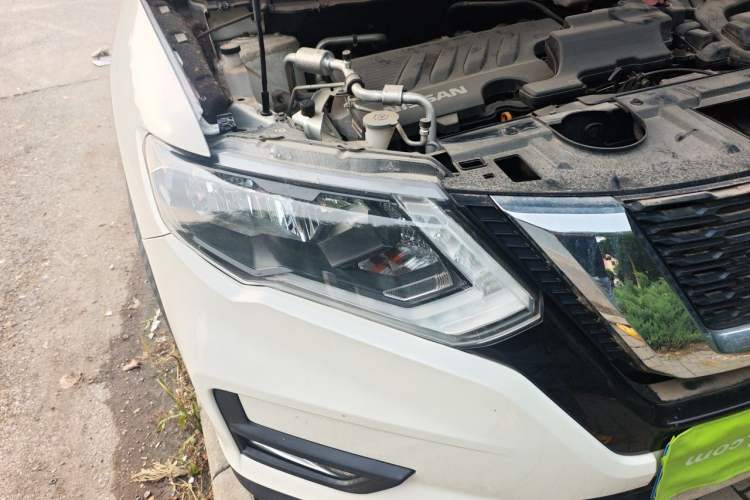 Used Nissan X-Trail 2020 2.0L XL ITS CVT 2WD SmartConnect Comfort Edition Right Front Headlight