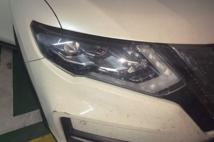 Used Nissan X-Trail 2020 2.5L XL ITS CVT 4WD Deluxe Navigation Edition Right Front Headlight