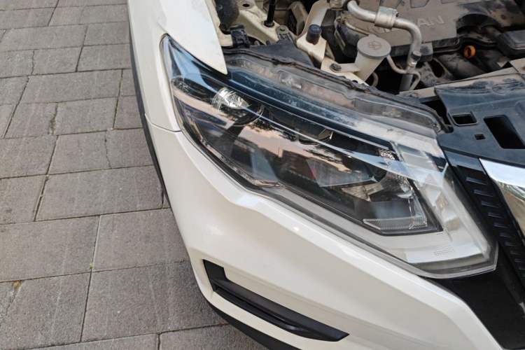 Used Nissan X-Trail 2020 2.0L XL ITS CVT 2WD SmartConnect Comfort Edition Right Front Headlight