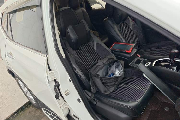 Used Nissan X-Trail 2020 2.0L XL ITS 3-Row CVT 2WD SmartConnect 7-Seater Comfort Edition Right Front Seat