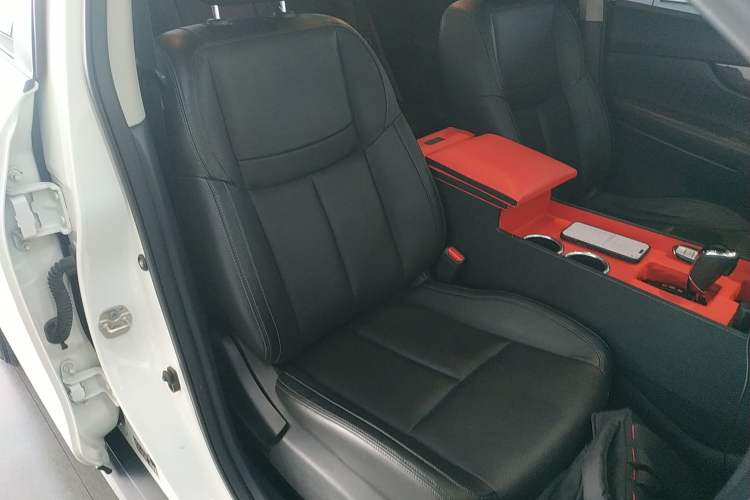 Used Nissan X-Trail 2020 2.0L XL ITS CVT 2WD SmartConnect Comfort Edition Right Front Seat