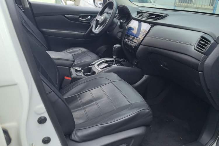 Used Nissan X-Trail 2020 2.5L XL ITS CVT 4WD Deluxe Navigation Edition Right Front Seat