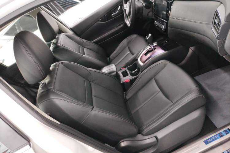 Used Nissan X-Trail 2020 2.0L XL ITS CVT 2WD SmartConnect Comfort Edition Right Front Seat