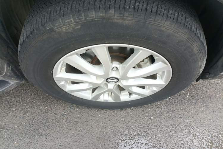 Used Nissan X-Trail 2020 2.0L XL ITS CVT 2WD SmartConnect Comfort Edition Right Front Wheel Hub