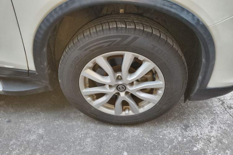 Used Nissan X-Trail 2020 2.0L XL ITS 3-Row CVT 2WD SmartConnect 7-Seater Comfort Edition Right Front Wheel Hub